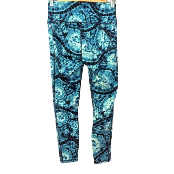 FABLETICS Define Powerhold High-Waisted 7/8 Leggings Tide Pool Medium - Picture 4 of 10